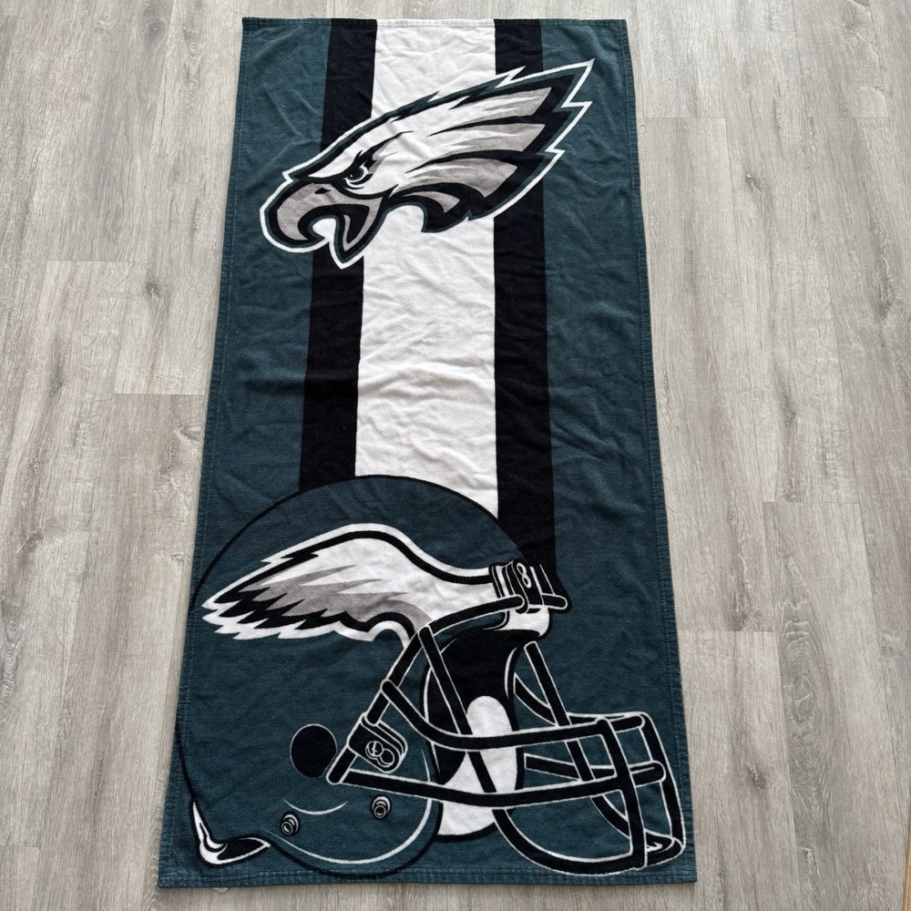 Vintage 1990's/2000's Philadelphia Eagles Bath Beach Towel NFL